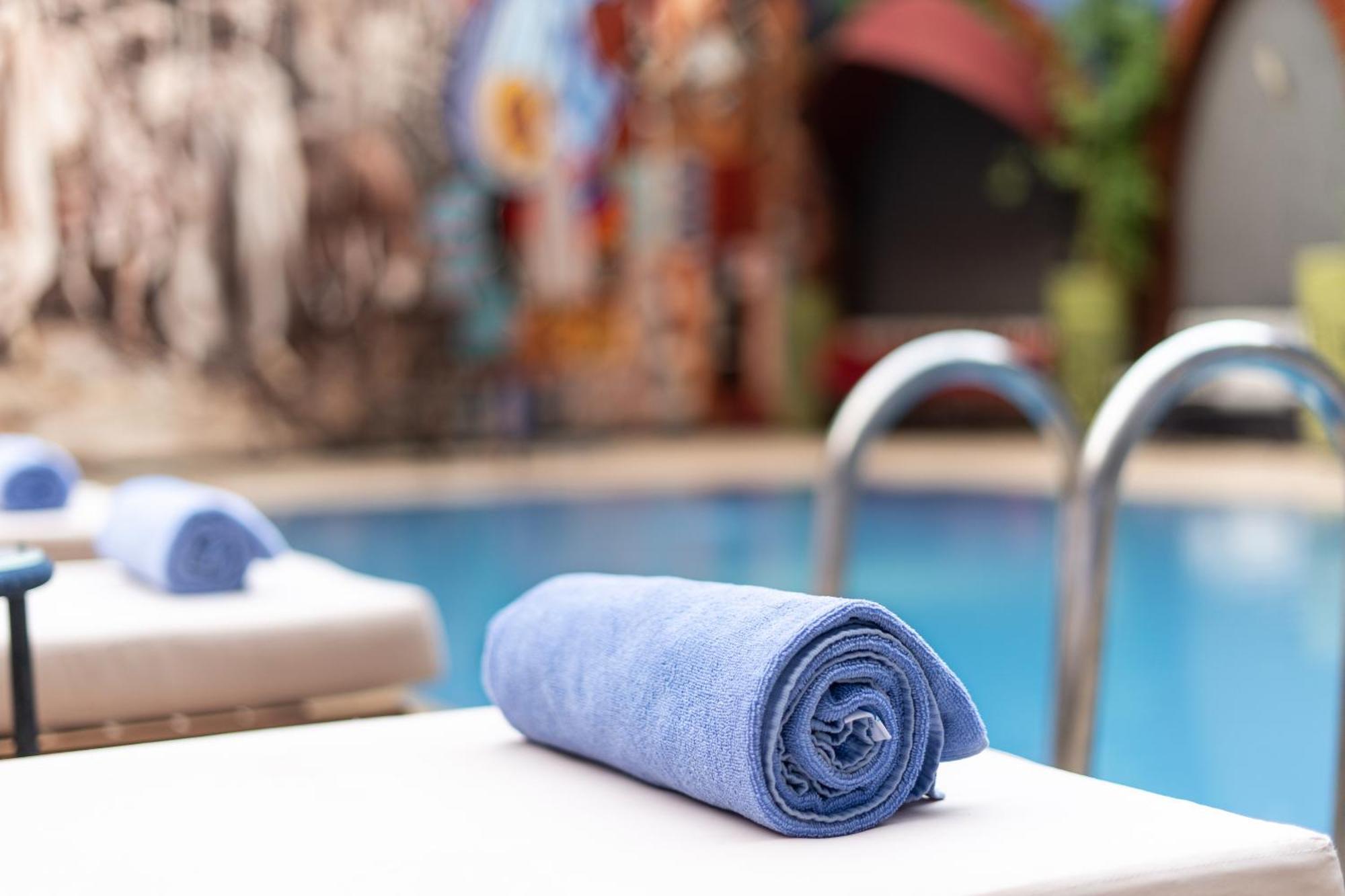 Blue Sea Le Printemps 4*